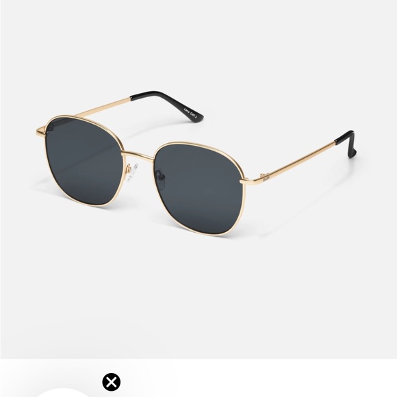 QUAY Polarized Jezabell Sunglasses